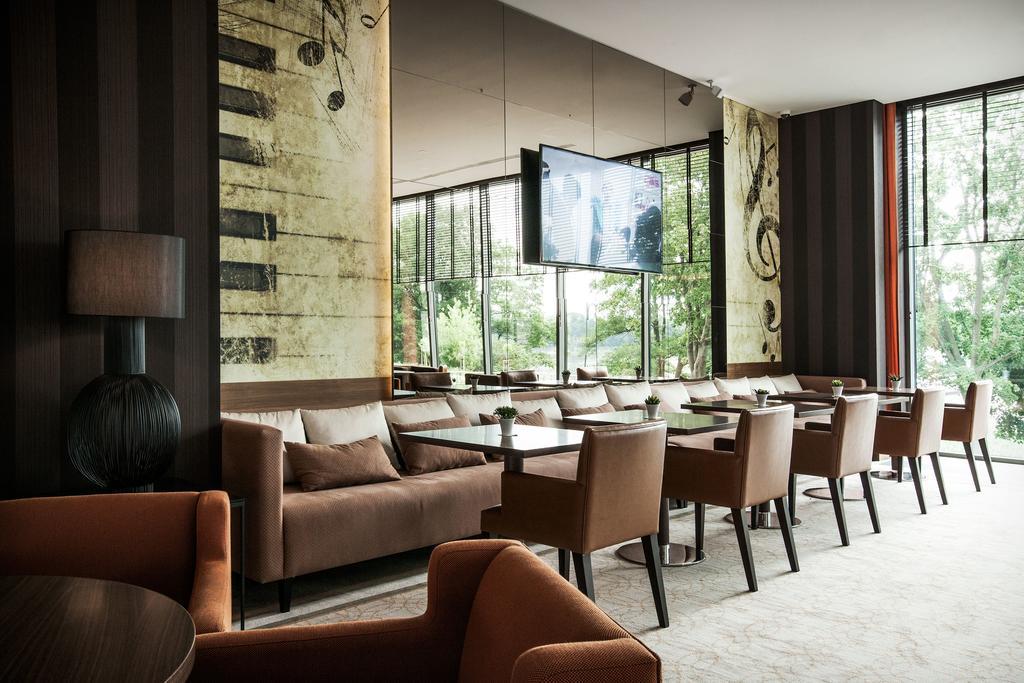 Grandhotel Tiffi Илава Экстерьер фото